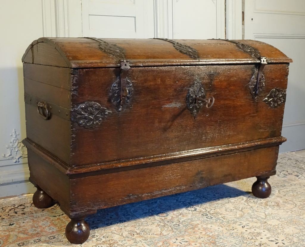 Louis XIV Period Chest-photo-3