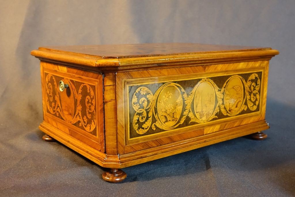 Lombardie Box In Louis XVI Marquetry-photo-5