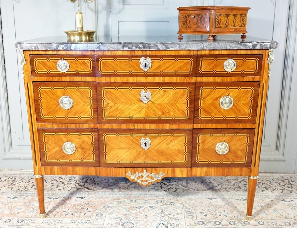 Commode époque Louis XVI en marqueterie Estampillée M. Ohneberg-photo-2