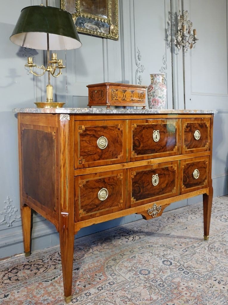 Commode Sauteuse époque Louis XVI En Marqueterie-photo-4