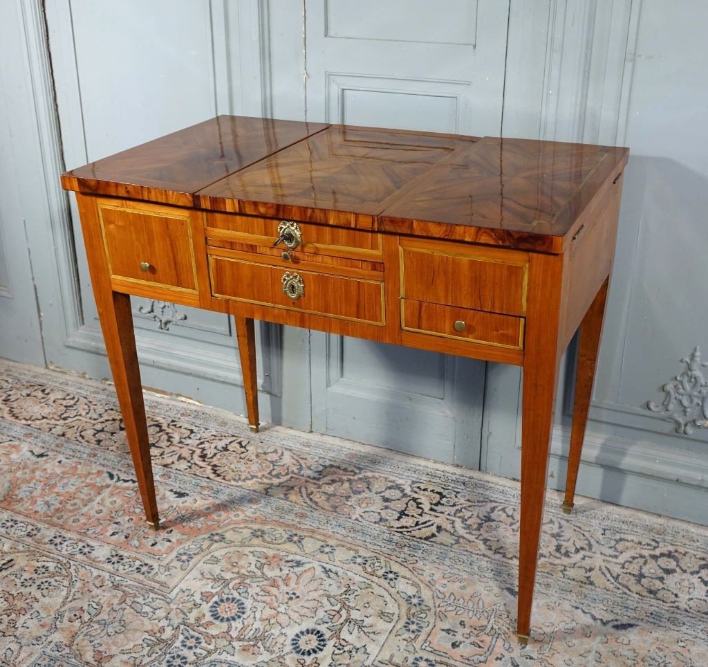 Louis XVI Period Dressing Table In Marquetry-photo-3