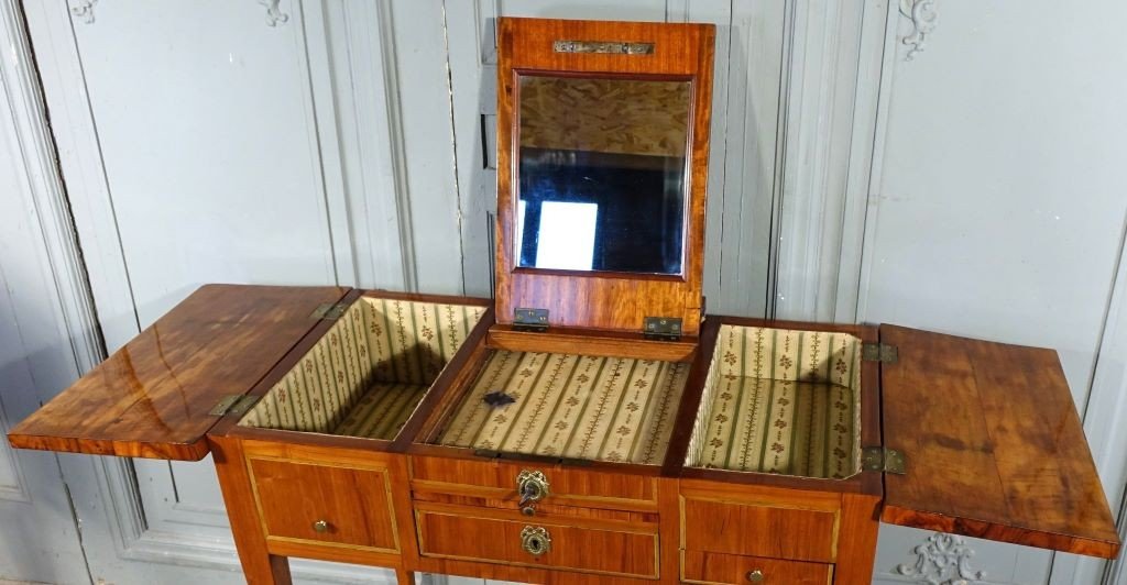 Coiffeuse d'époque Louis XVI En Marqueterie de bois de rose-photo-4