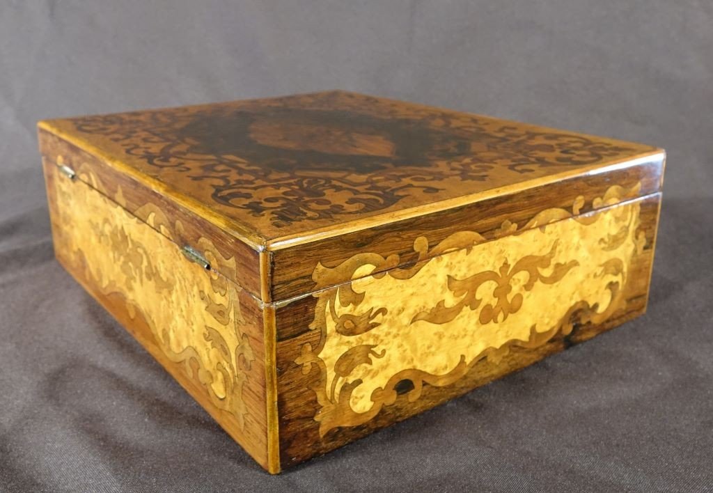 Rosewood Marquetry Box-photo-3