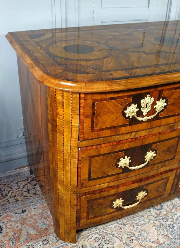 Commode grenobloise en olivier - Dauphiné époque Louis XIV début XVIIIème-photo-7