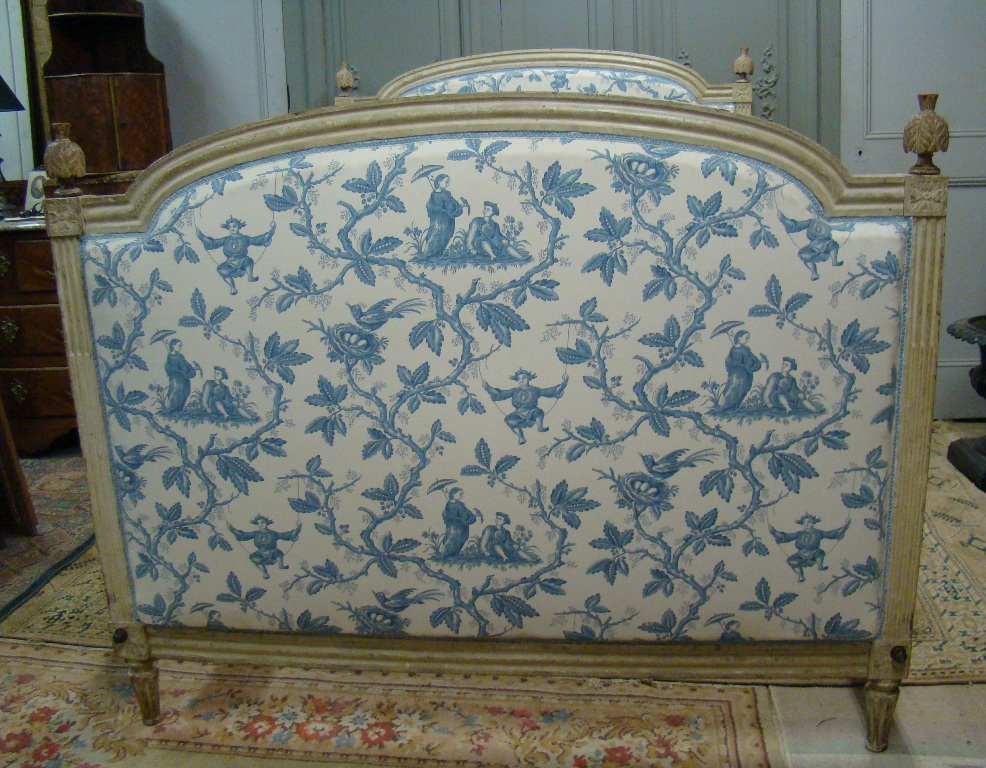 Rare Large Double Bed Louis XVI. Late Eighteenth-photo-1