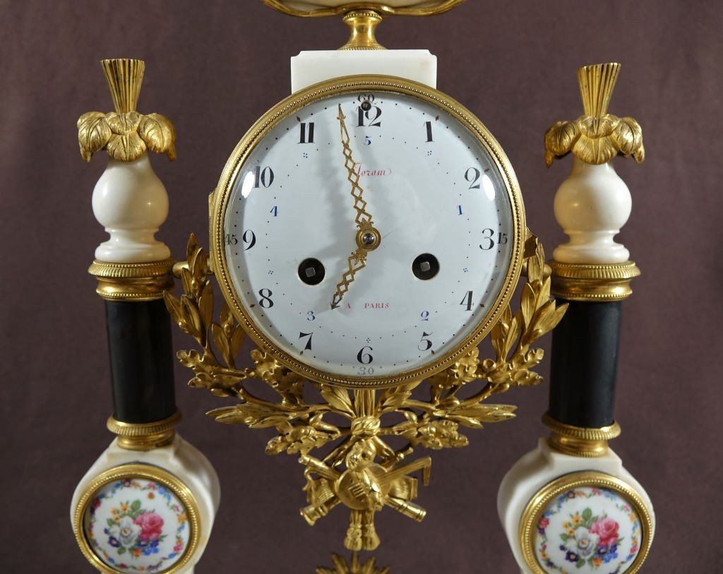 Louis XVI Period Clock. Late 18th Century.-photo-4