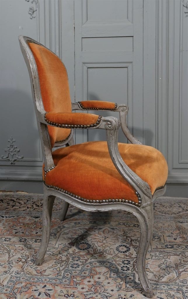 Paire De Fauteuils Louis XV Estampillés M. Jullien-photo-3