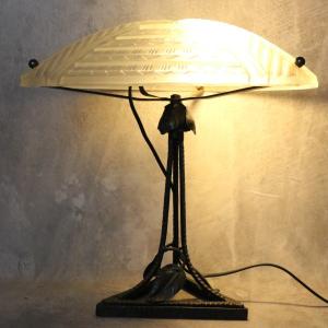 Noverdy - Beautiful And Large Art Deco Lamp - Signed - Pressed Molded Glass - 1920/30