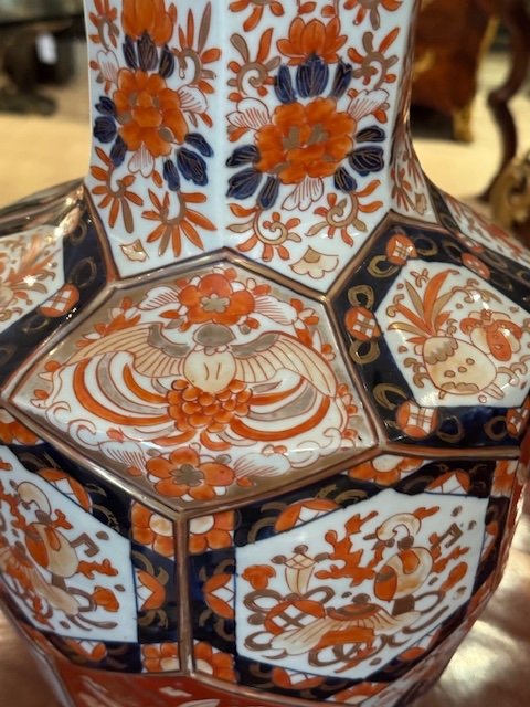 Pair Of 19th Century Imari Porcelain Vases -photo-3