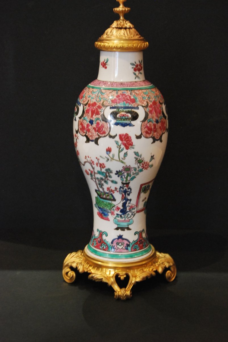 Chinese Porcelain Vase 19th