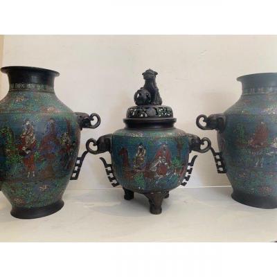 Vases Et Brûle Parfum En Cloisonné 