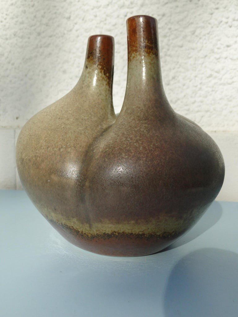 Tim Orr Elegant Ceramic France Circa 1970 Flower Vase-photo-3