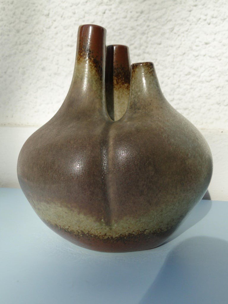 Tim Orr Elegant Ceramic France Circa 1970 Flower Vase-photo-4
