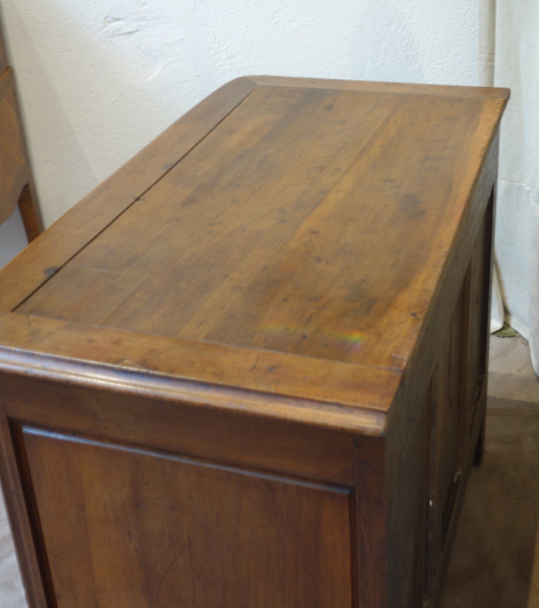 Petite Commode Parisienne En Noyer Du XVIIIème Siècle-photo-4