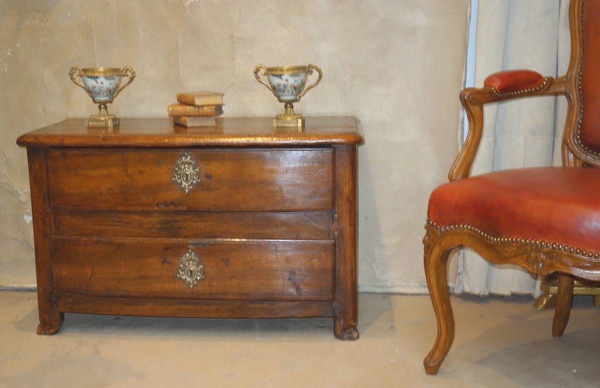 Louis XV Period Reduction Chest Of Drawers, 18th Century.