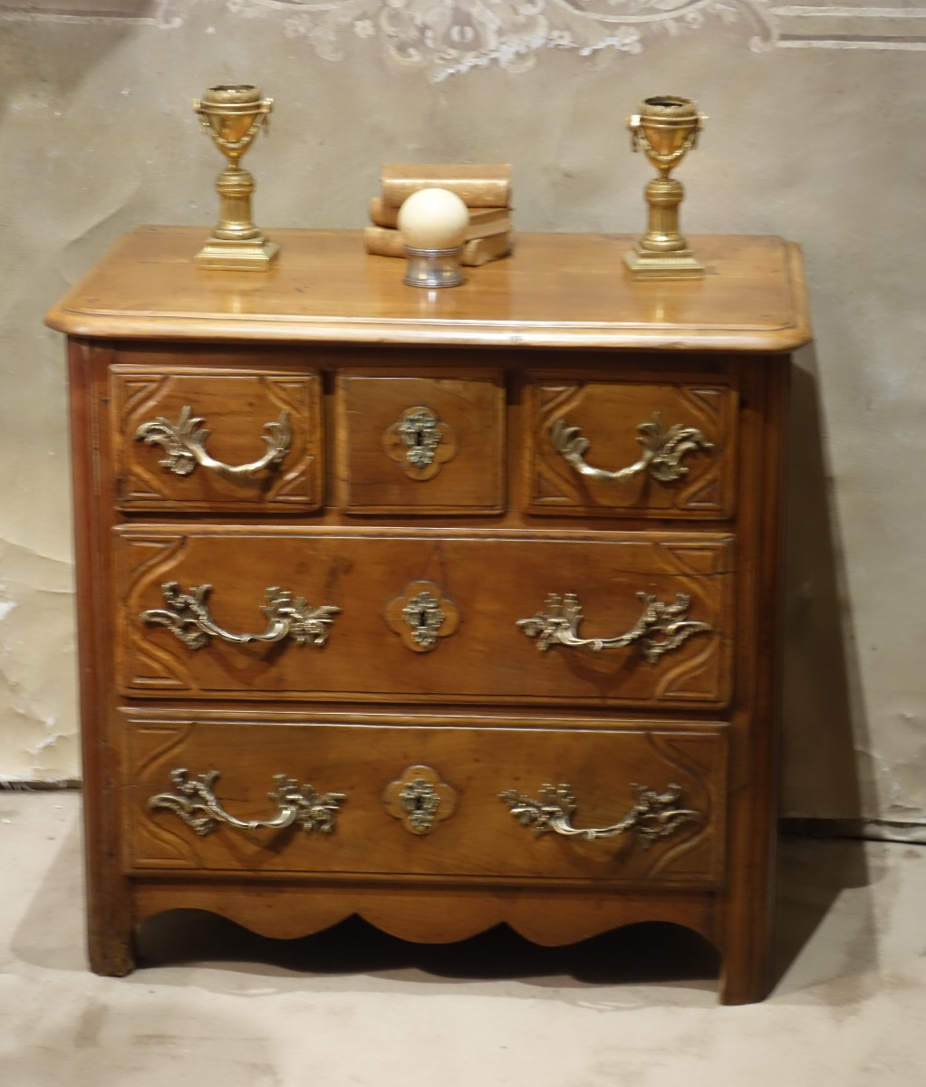 Very Small, ,interesting  Louis XV Period Chest Of Drawers