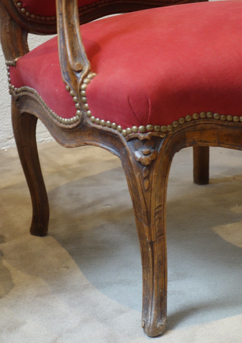 Deux Fauteuils dossier à La Reine, faisant Paire, d'époque Louis XV.-photo-6