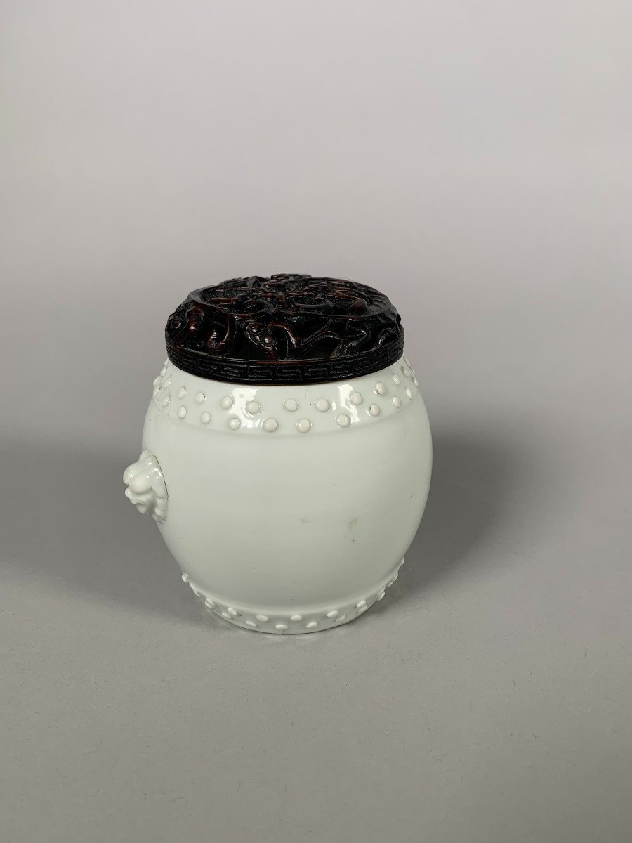 Perfume Brule In White Porcelain Dehua Kangxi Period (1661-1722)-photo-6