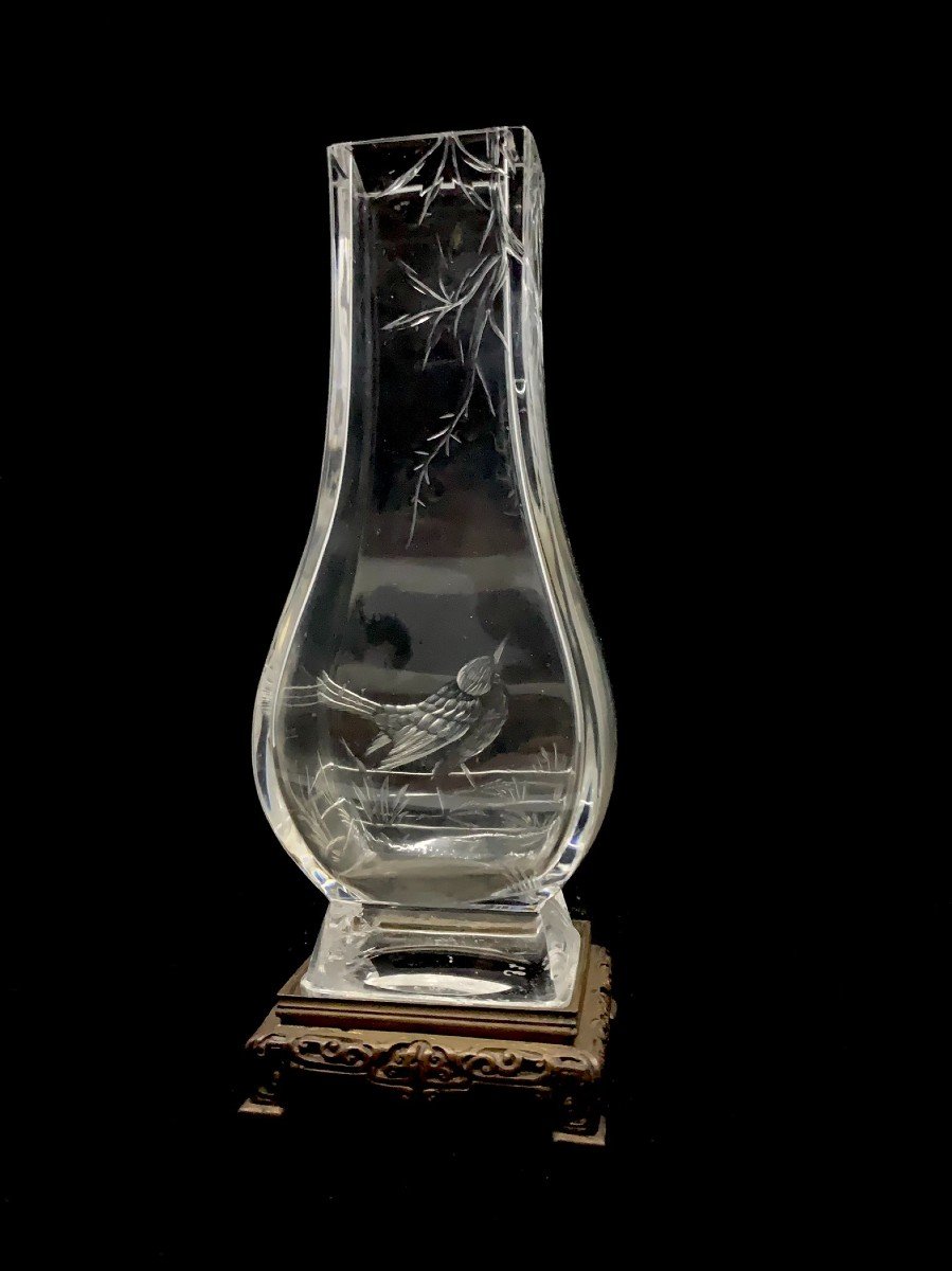 Japanese Engraved Crystal Vase Attributed To Made By Maison l'Escalier De Cristal 