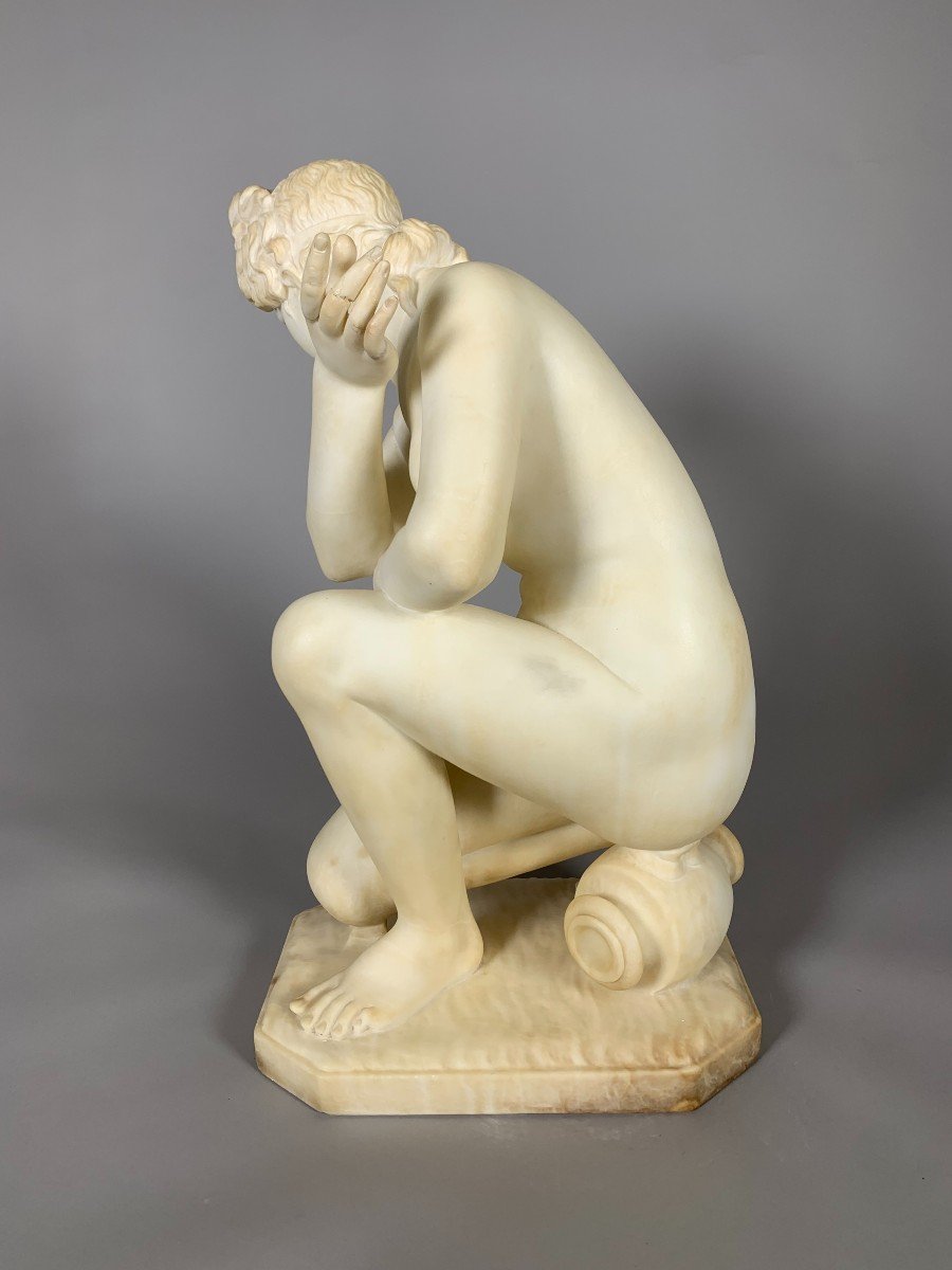 White Marble Sculpture Early 19th Century In Neoclassical Style Represents Venus In The Bay-photo-1