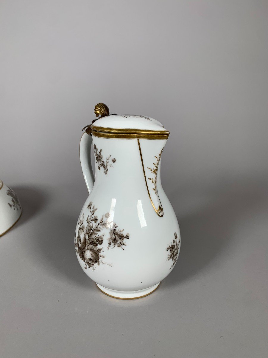 Covered Water Pot In Soft Porcelain From The Duke Of Angouleme From The 18th Century Paris-photo-8