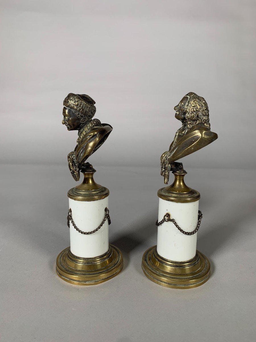 Paire De Bustes De Voltaire Et Rousseau Fin XVIII Eme Siecle  Bronze Et Porcelaine -photo-2