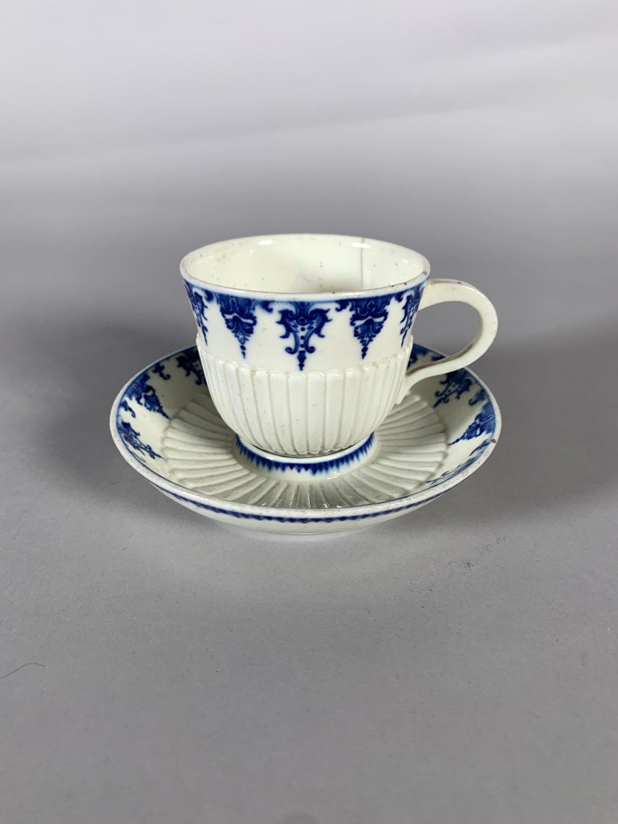 Saint Cloud - 18th Century Soft Porcelain Cup-photo-2