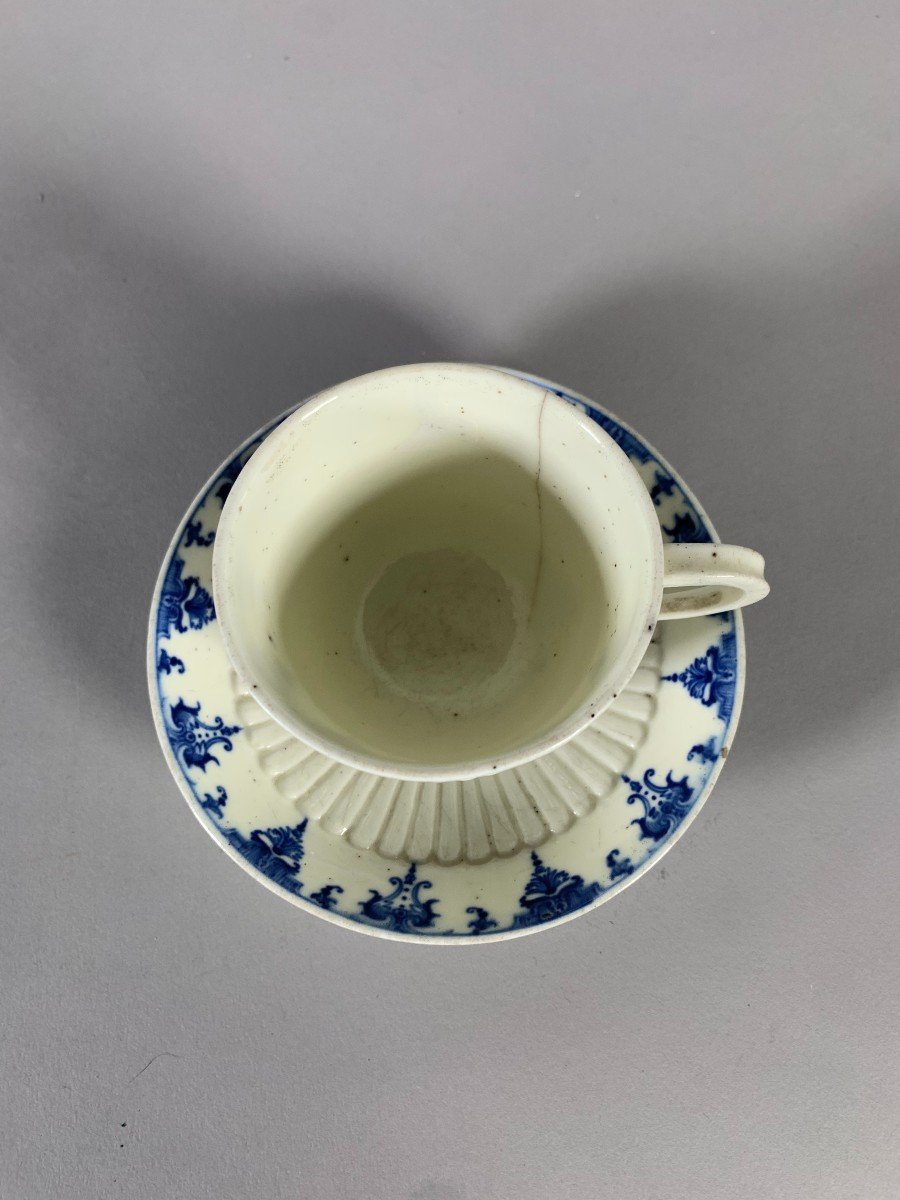 Saint Cloud - 18th Century Soft Porcelain Cup-photo-4