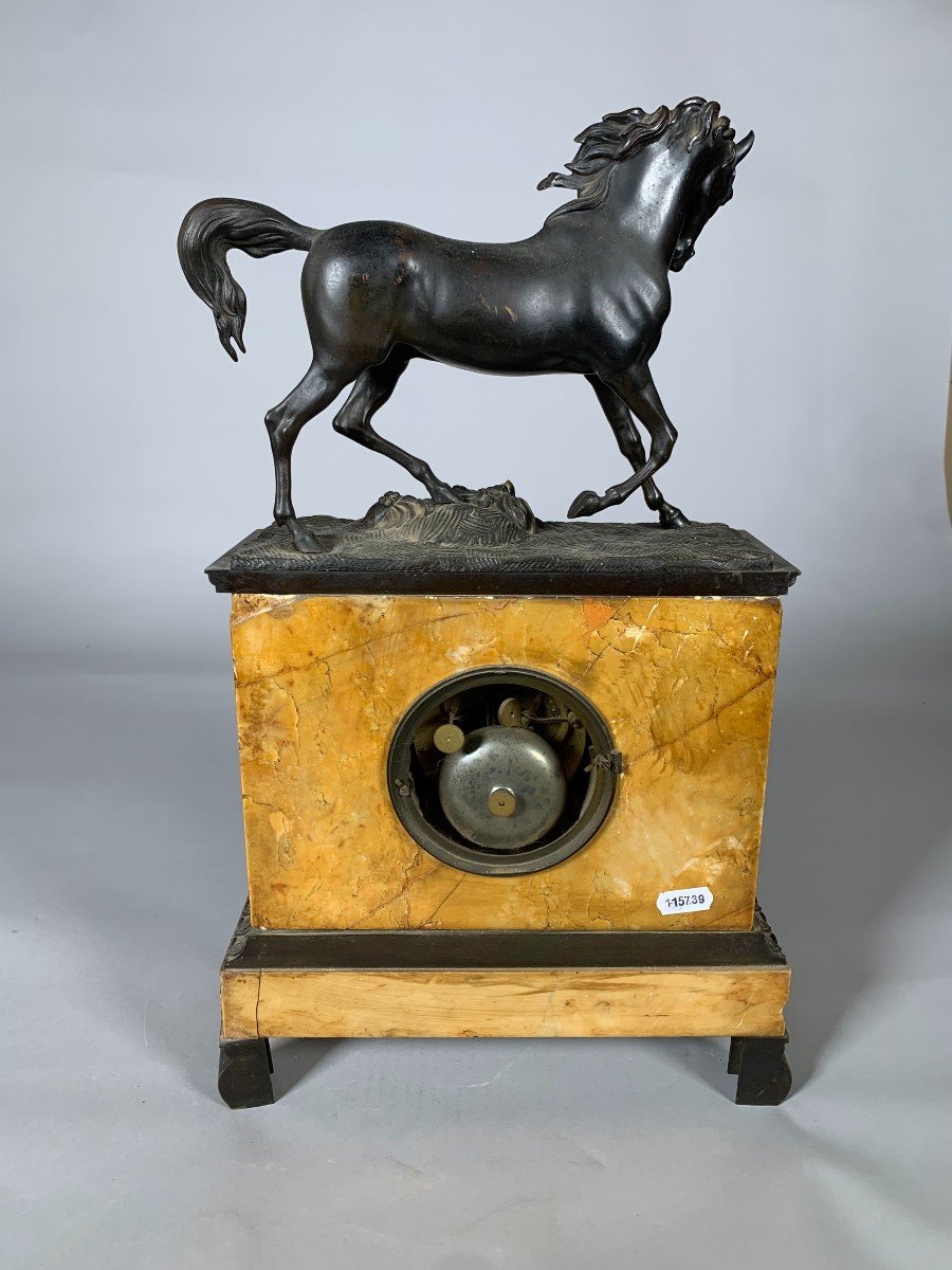 Charles X Style Fireplace Mantelpiece Horse Clock And Pair Of Cassolettes -photo-2