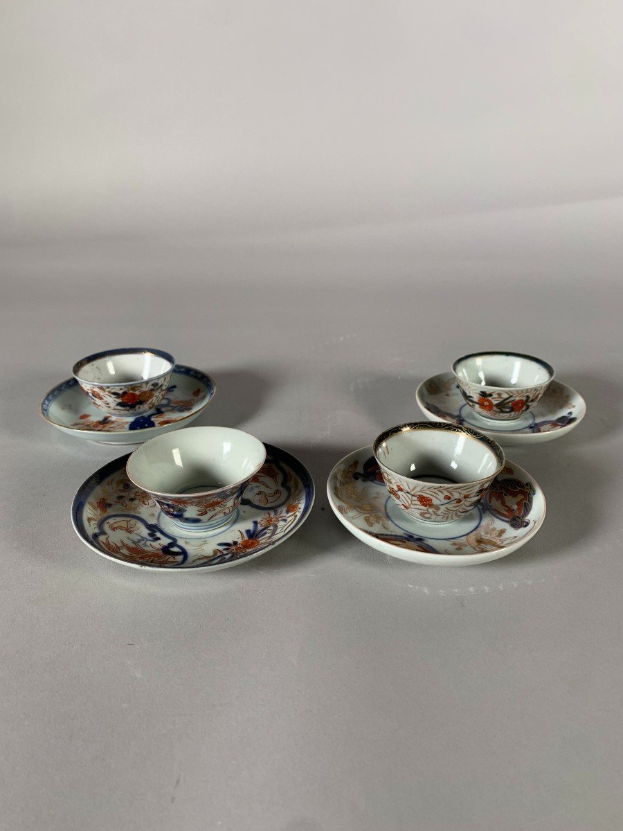 Set Of 4 Chinese Porcelain Teacups 18th Century Qianlong Imari Period