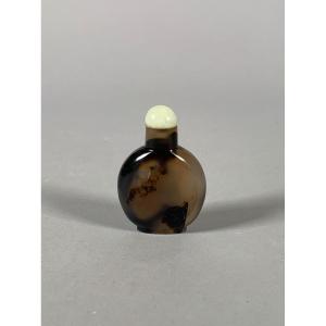 Tabatière En Agate Brune Veiné De Noir Chine XIXeme 