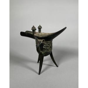 Coupe Bronze Tripode "jue" Chine époque Ming (1368 - 1644)