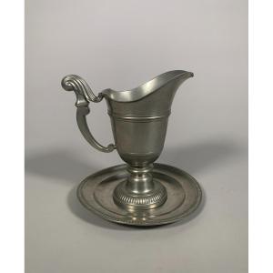 Helmet Ewer In Pewter 17th Century Style