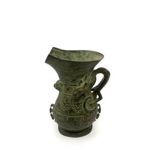 Chinese Bronze Pitcher Vase 20th Century In The Ancient Archaic Style Of The Shang