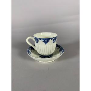 Saint Cloud - Tasse En Porcelaine Tendre XVIIIeme Siecle 