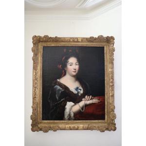 Portrait De Jeune Femme Représentant Madame Marguerite Manuelo