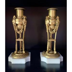 Pair Of Reversible Binet Candlesticks In Chiseled And Gilded Bronze In The Shape Of Athenian.