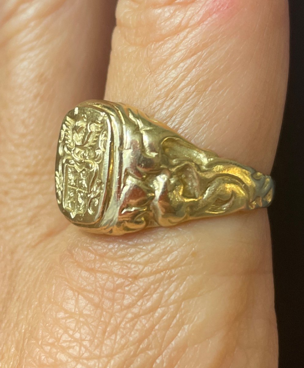 18ct Gold Signet Ring-photo-2