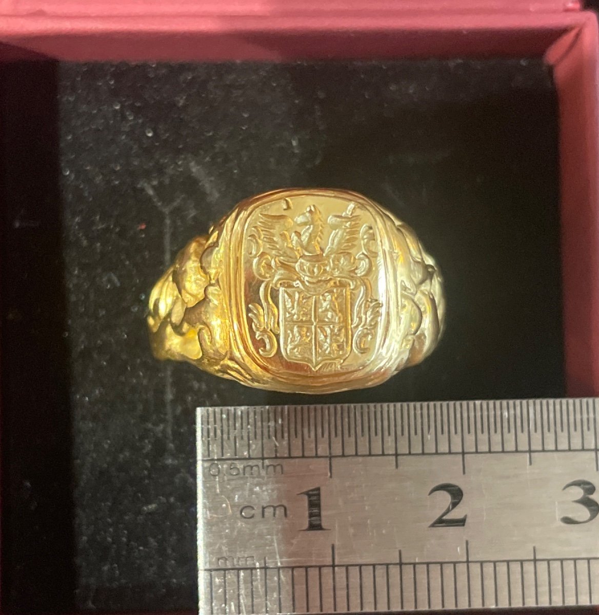 18ct Gold Signet Ring-photo-4