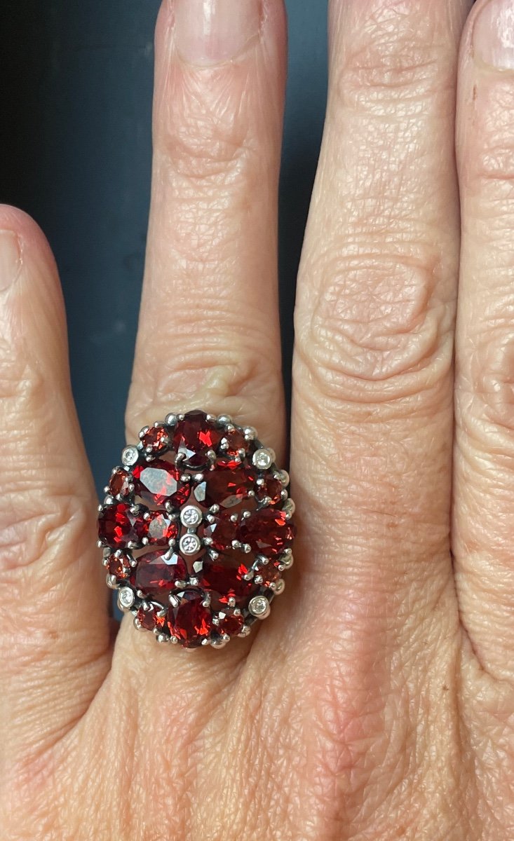 Silver Ring Set With Garnets And Zirconium