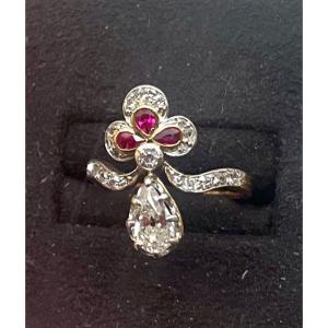 Bague Duchesse Or Jaune Or Blanc Diamants Rubis