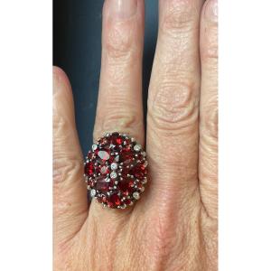 Silver Ring Set With Garnets And Zirconium