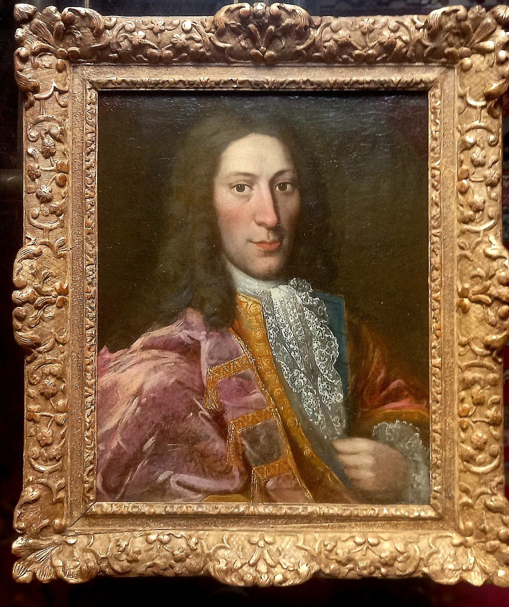 Portrait d'un jeune homme, d'époque Louis XIV. 18ème siècle.-photo-2