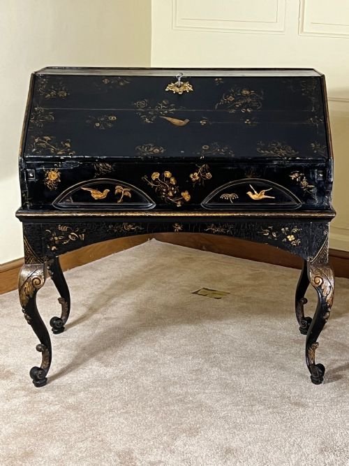 Rare Early 18th Century Chinese Black Lacquer Export Desk -photo-4