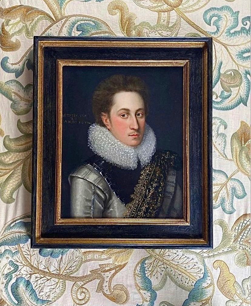 Portrait Of A Nobleman - 17th Century British School-photo-3