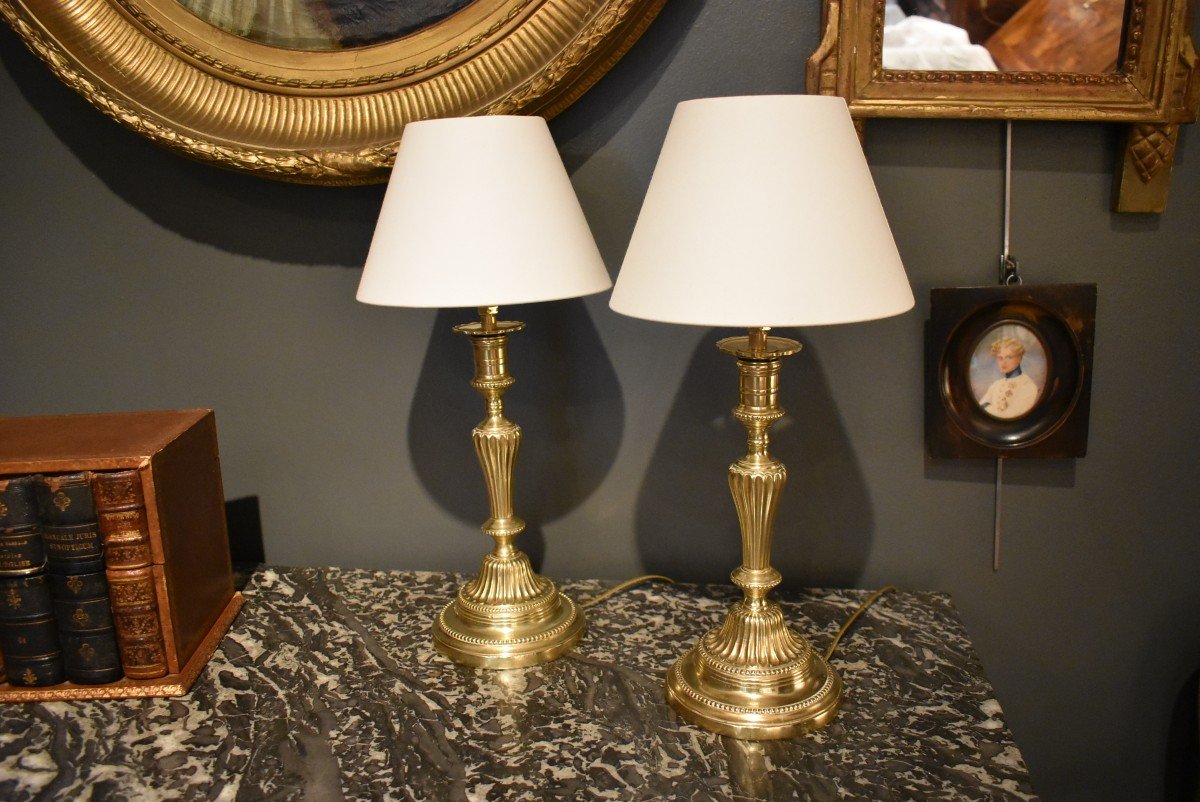 Pair Of Bronze Lamps-photo-2