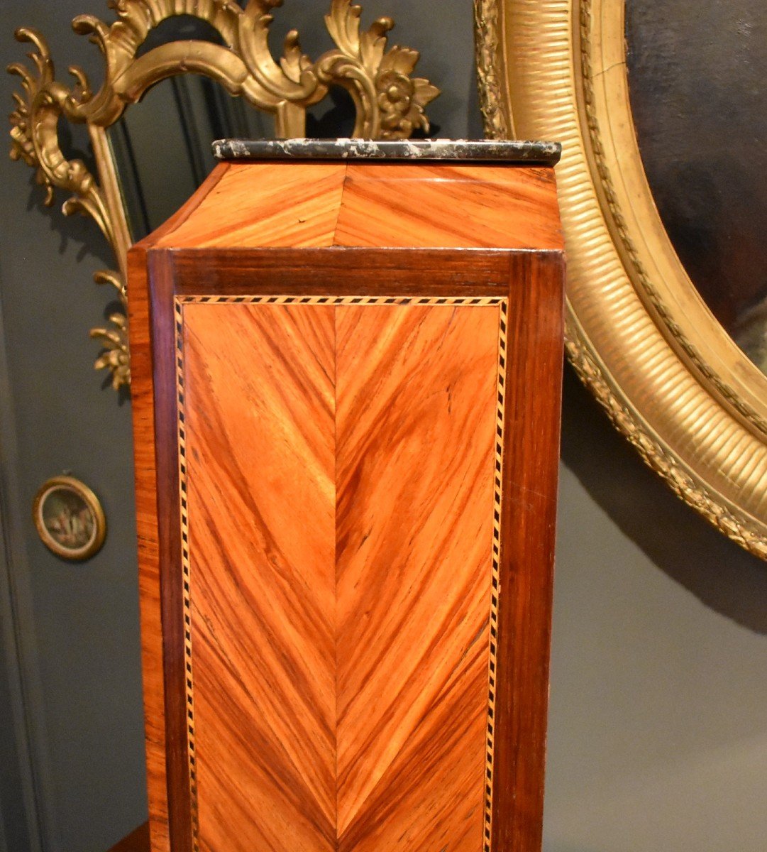 Armoire De Maîtrise En Maîtrise De Style Louis XV-photo-5