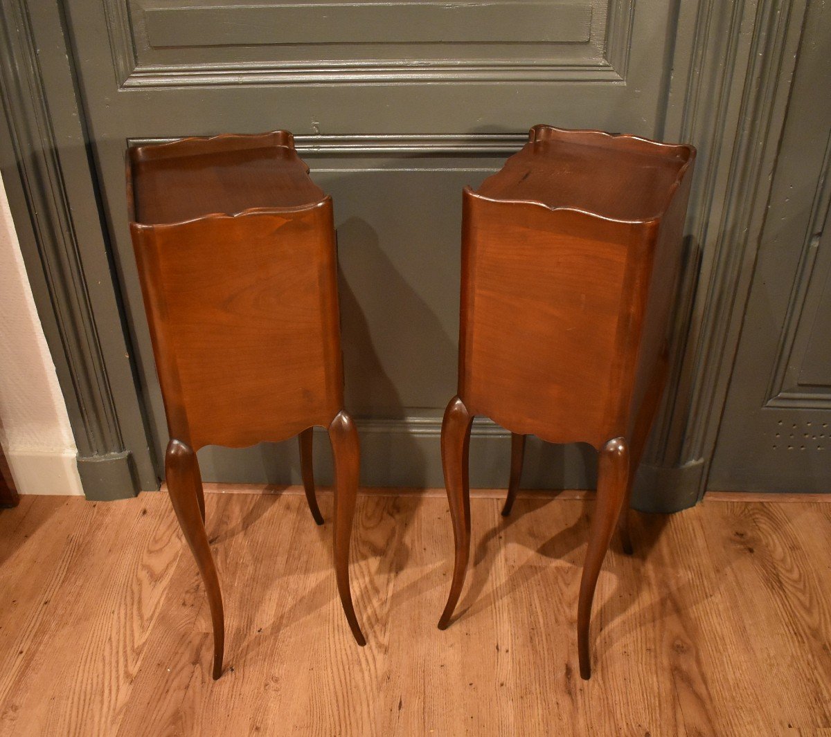 Pair Of Small Louis XV Style Bedside Tables-photo-4