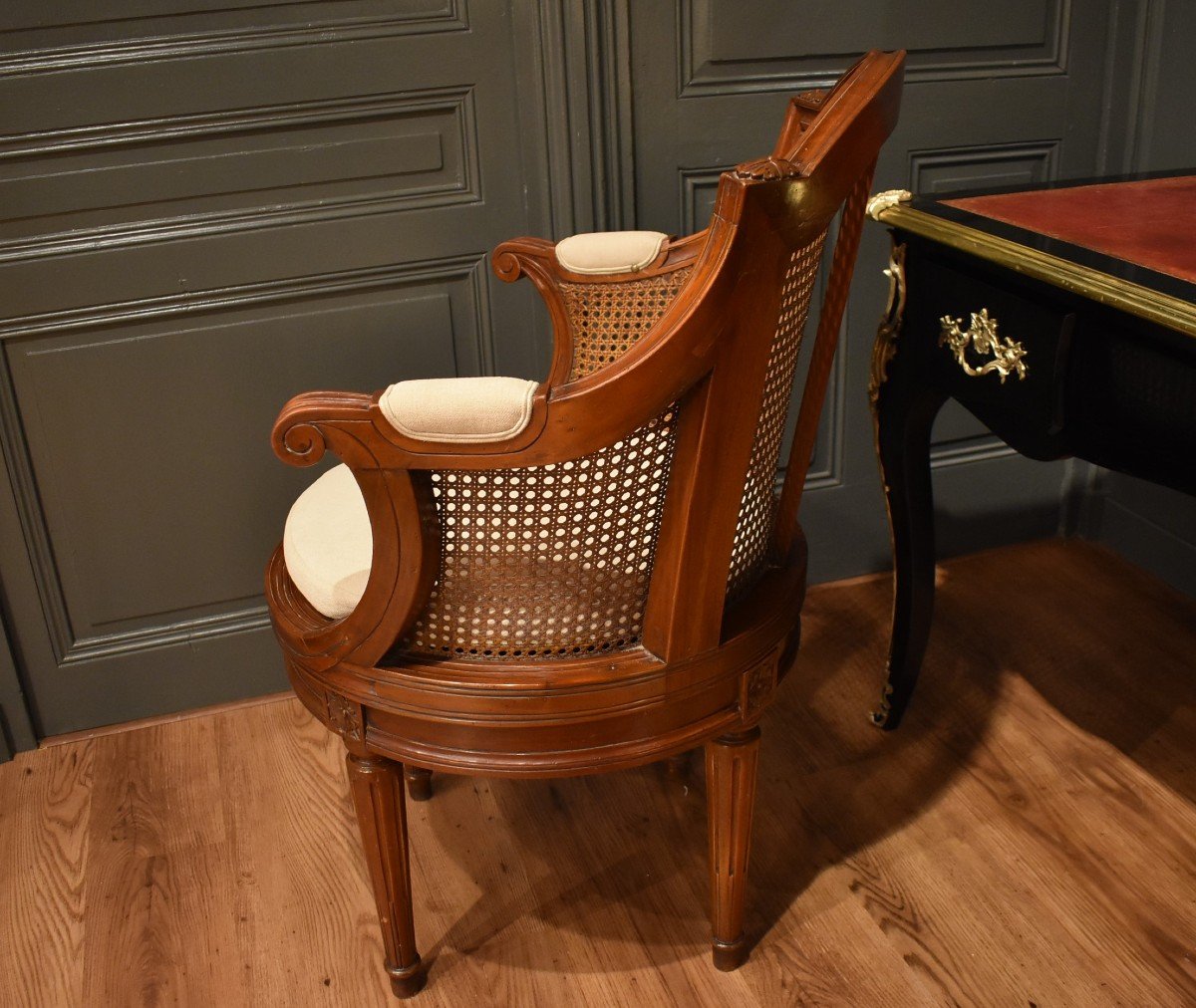 Louis XVI Style Rotating Office Armchair-photo-7