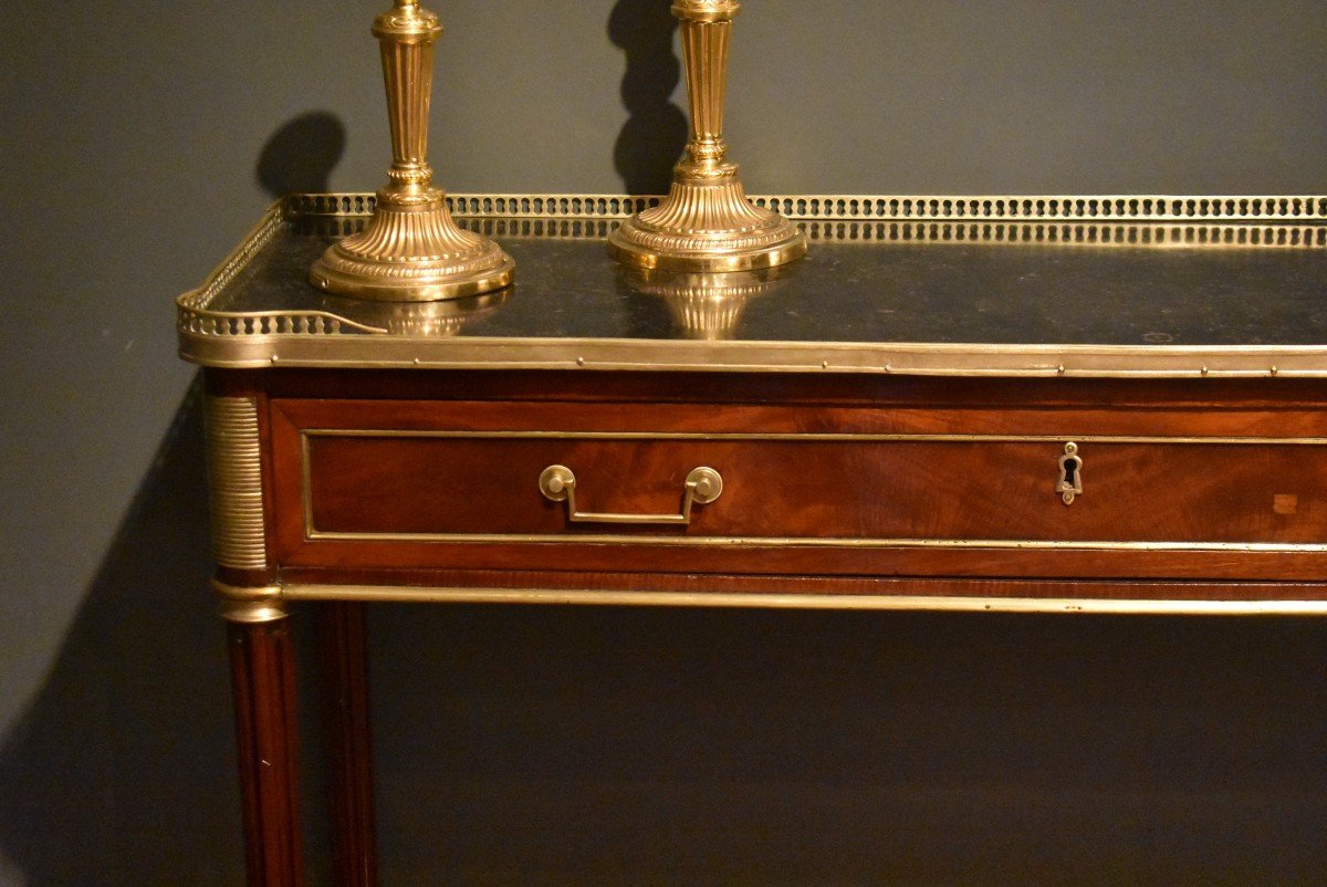 Louis XVI Style Mahogany Console-photo-3